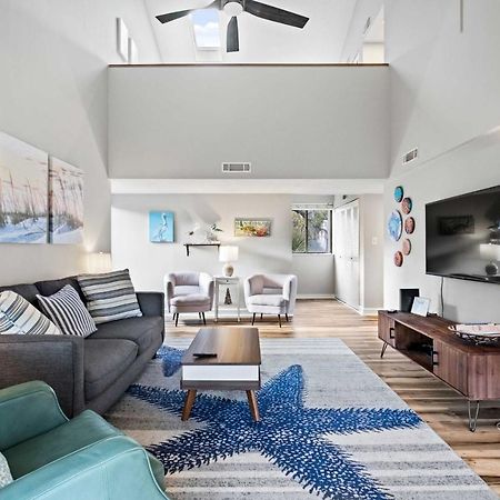 Coastal Oasis With Pool - Walk To Coligny Beach Park Île de Hilton-Head Extérieur photo