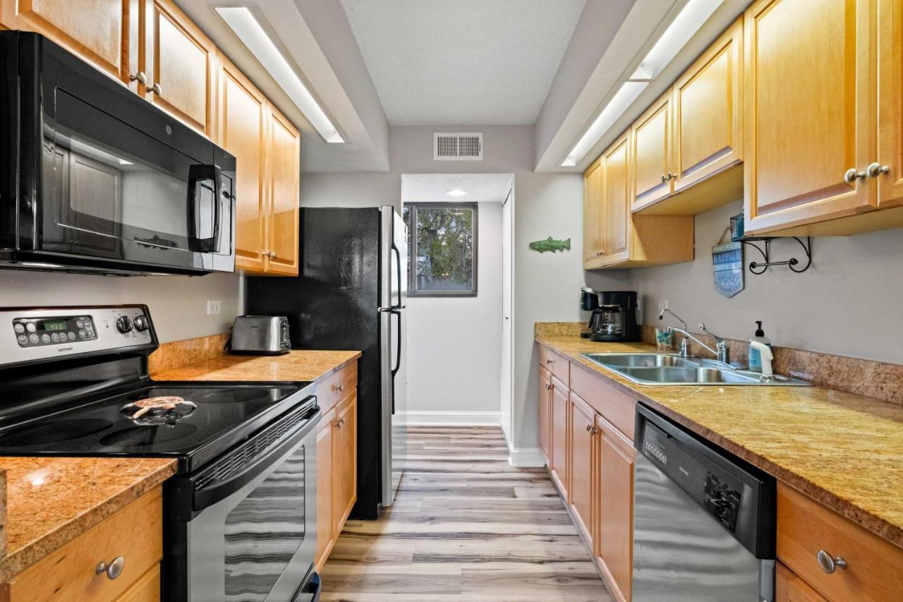 Coastal Oasis With Pool - Walk To Coligny Beach Park Île de Hilton-Head Extérieur photo