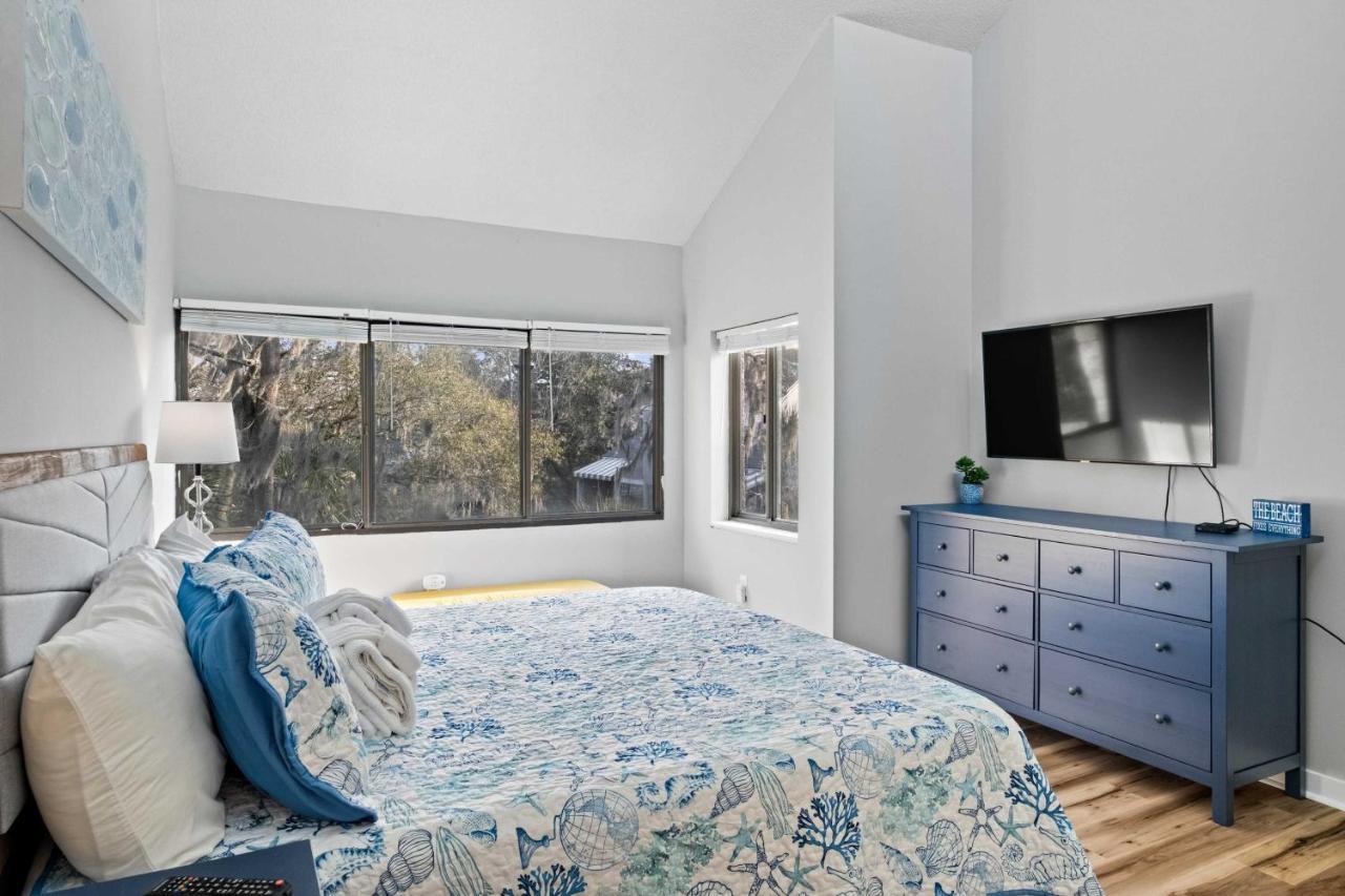 Coastal Oasis With Pool - Walk To Coligny Beach Park Île de Hilton-Head Extérieur photo